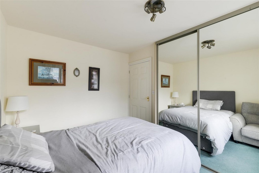 Briar Gardens, Calverton, NG14