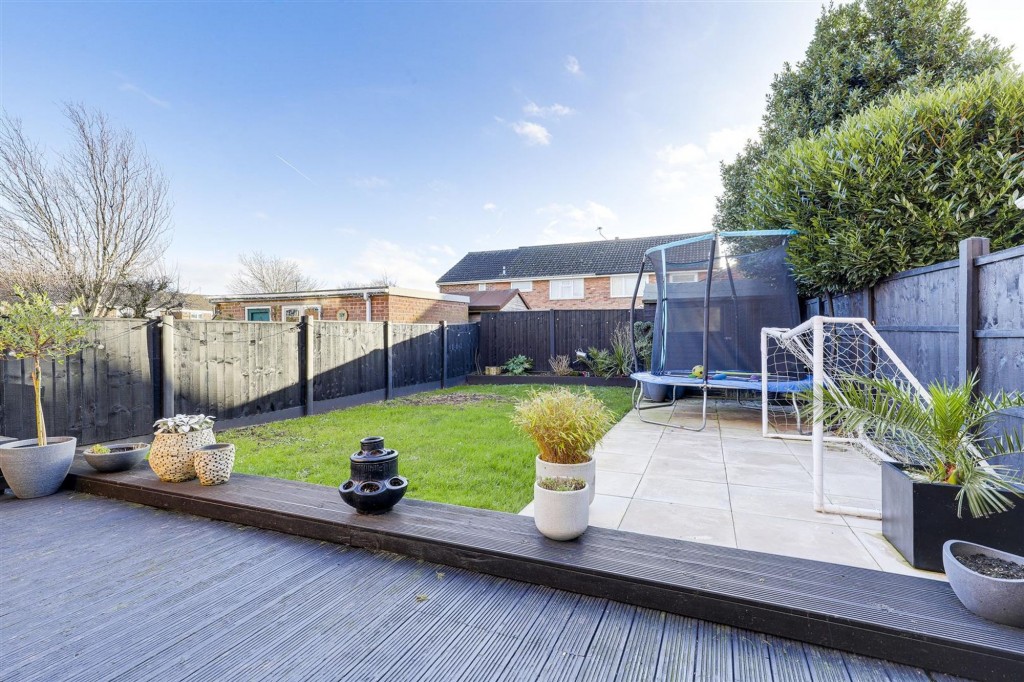 Milford Drive, Nottingham, NG3