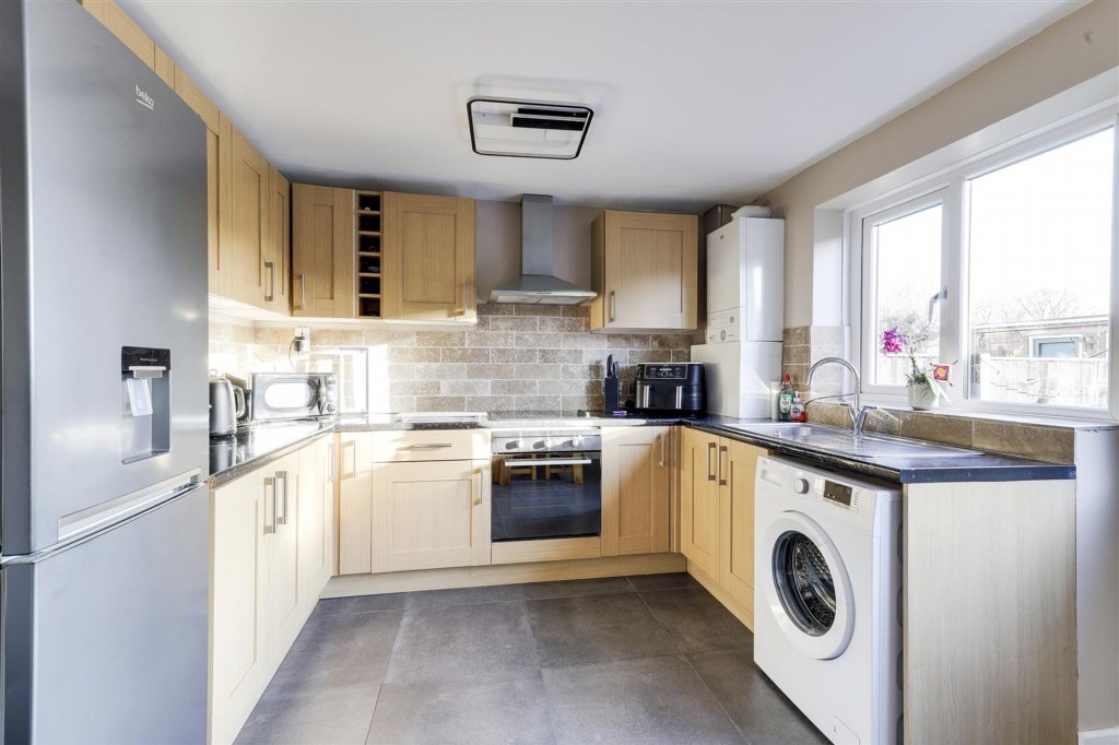 Milford Drive, Nottingham, NG3