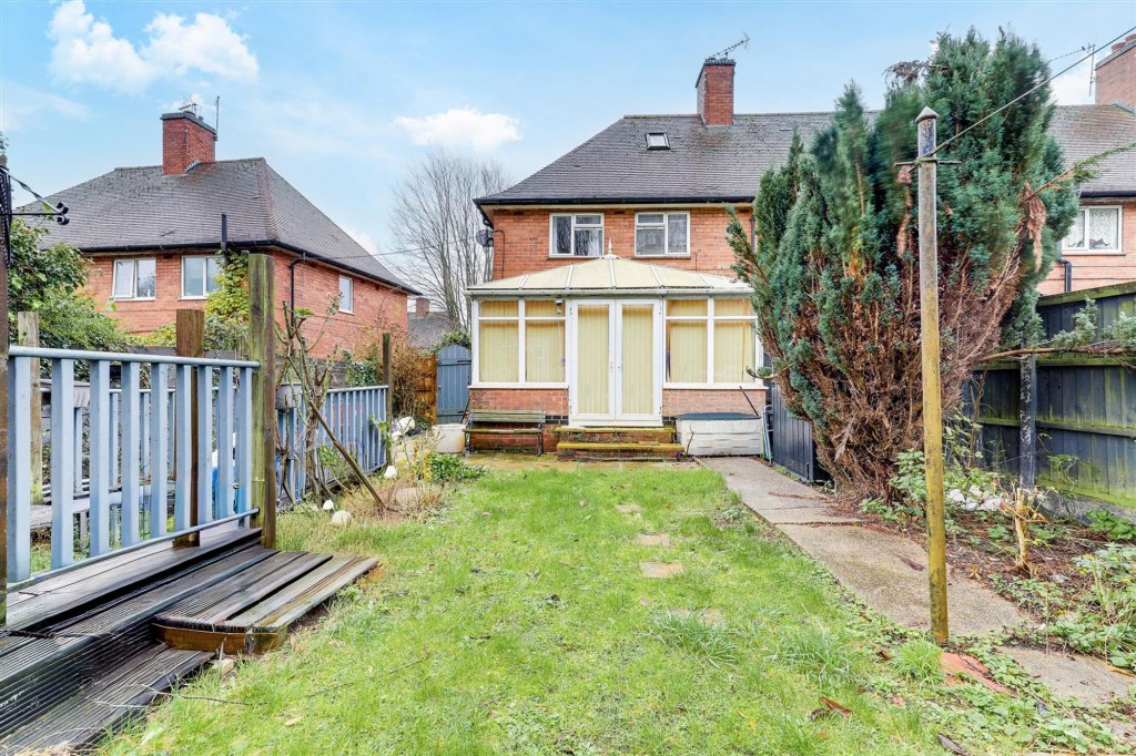 Skipton Circus, Nottingham, NG3