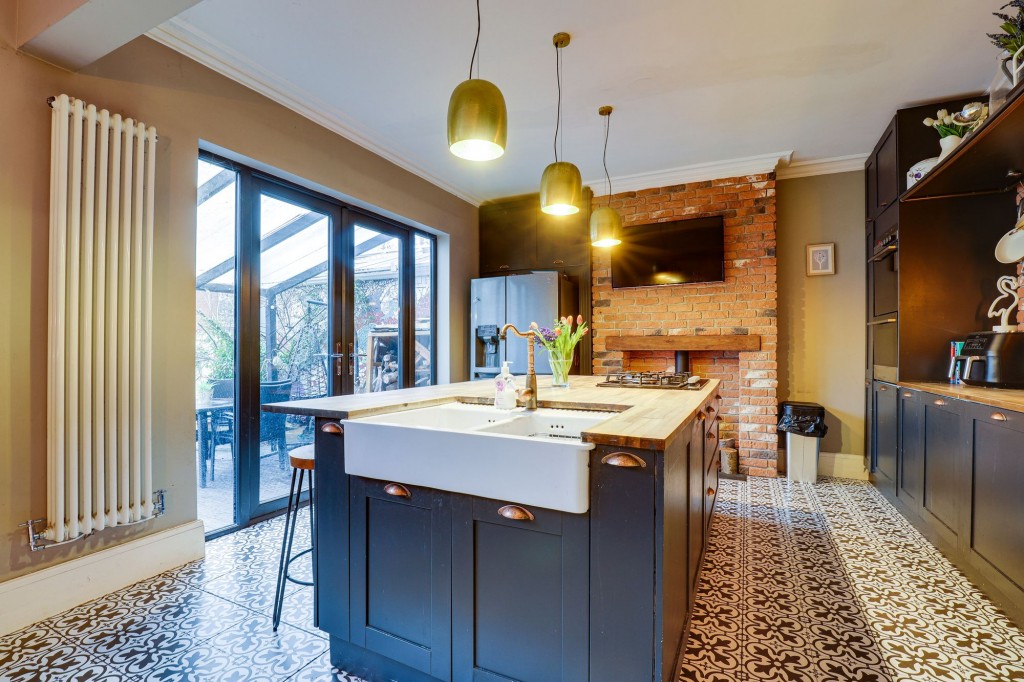 Conway Avenue, Carlton, NG4