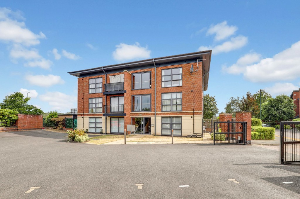 Deane Road, Deane Court, NG11