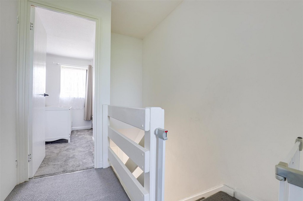 Nicklaus Court, Nottingham, NG5