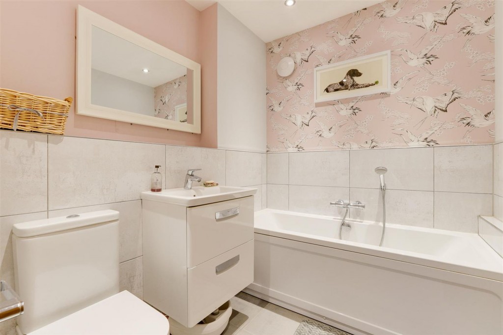 Hartland Drive, Mapperley, NG3