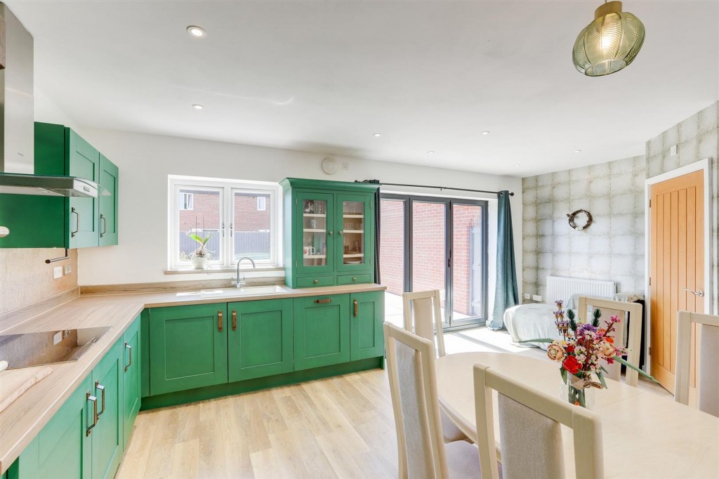 Hartland Drive, Mapperley, NG3