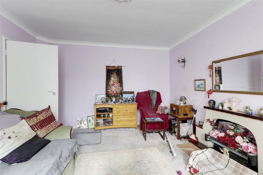 Aspley Park Drive, Nottingham, NG8