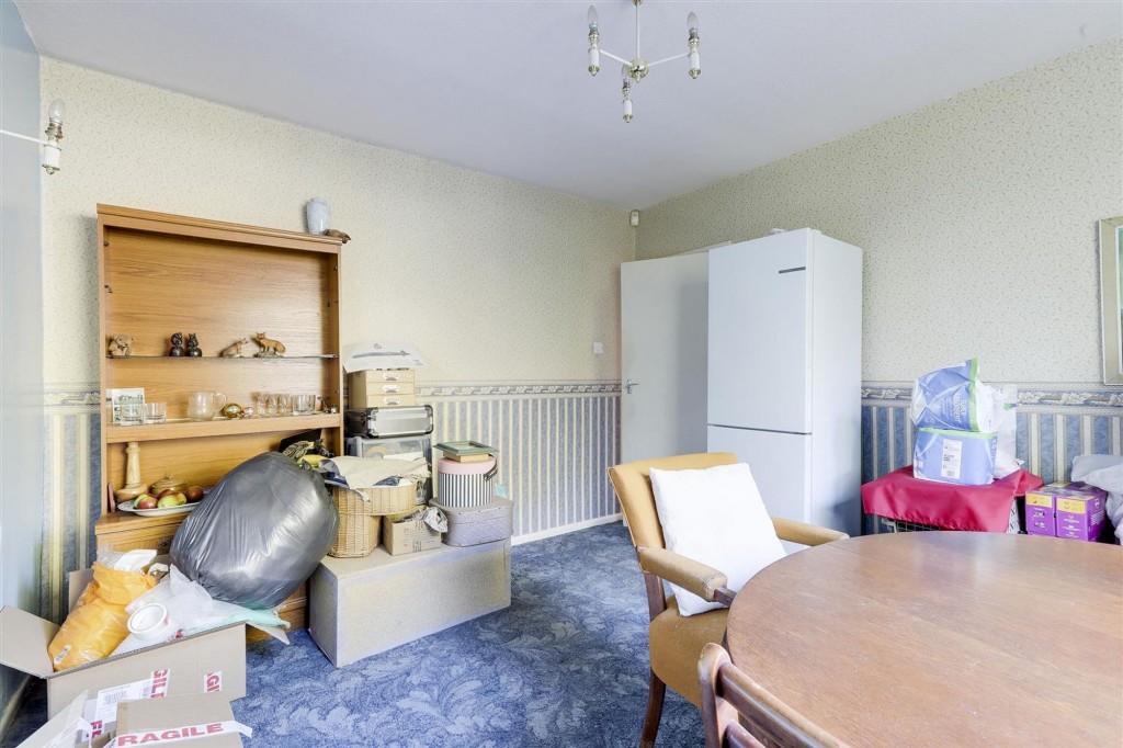 Aspley Park Drive, Nottingham, NG8