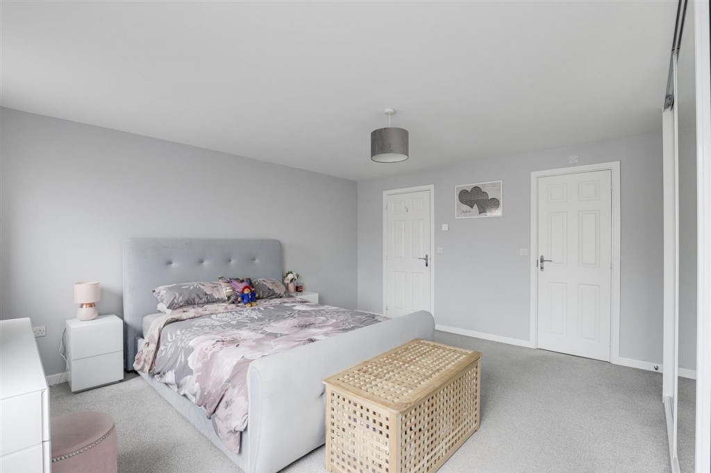 Pennington Way, Hucknall, NG15