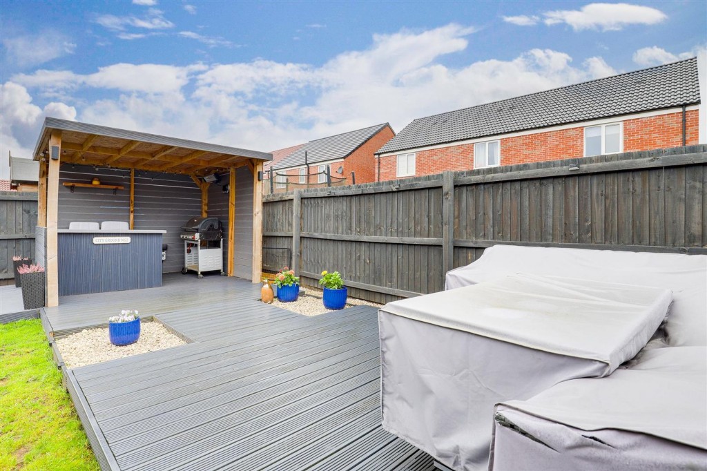 Pennington Way, Hucknall, NG15