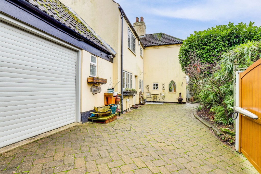 Blind Lane, Oxton, NG25