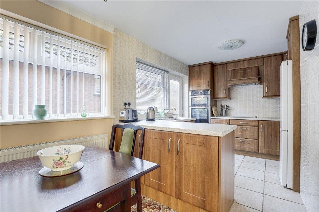 Springwood Gardens, Woodthorpe, NG5