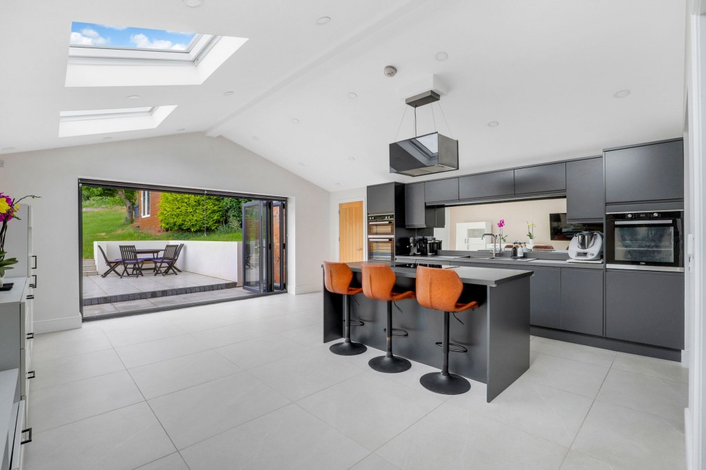 Douglas Crescent, Carlton, NG4
