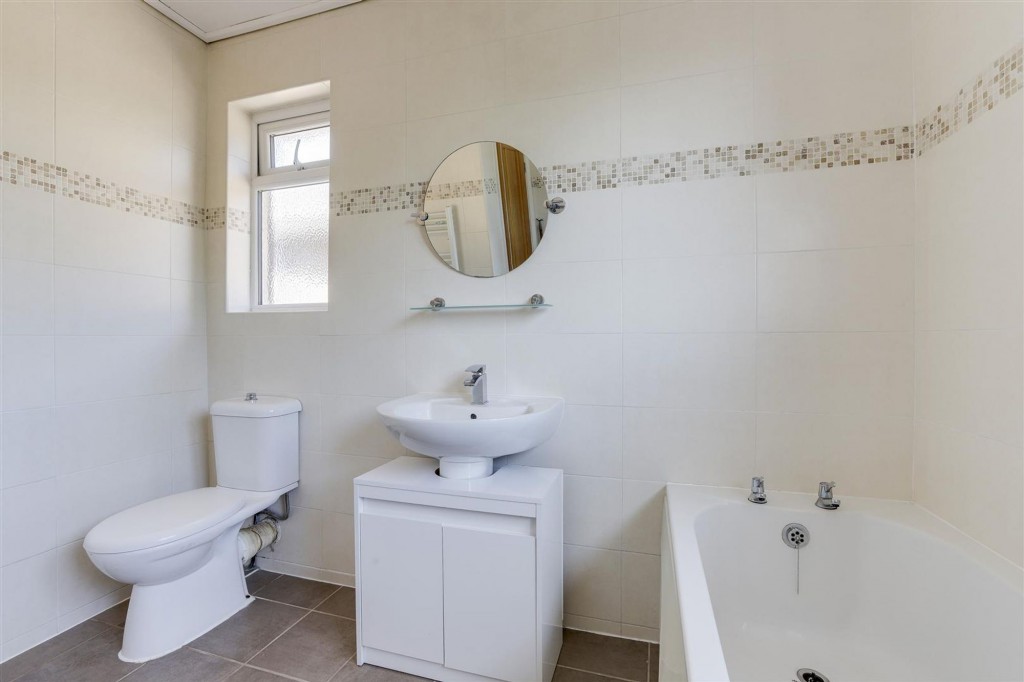 Western Boulevard, Nottingham, NG8