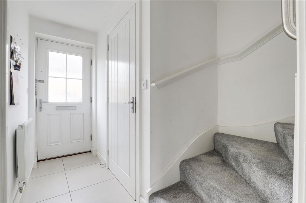 Sturmer Way, Nottingham, NG8