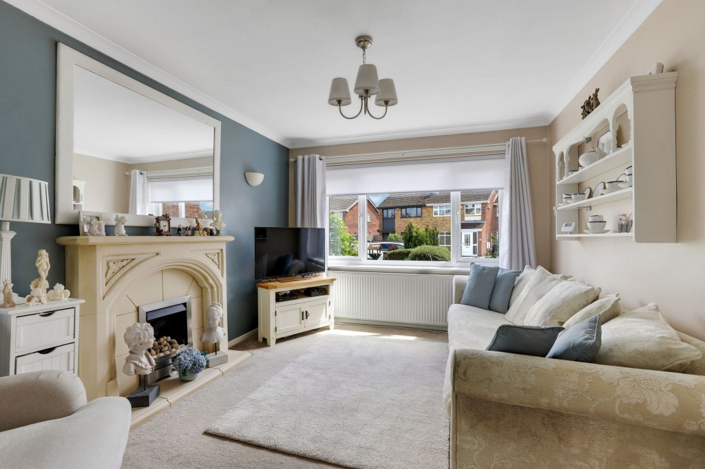 Bernard Avenue, Hucknall, NG15