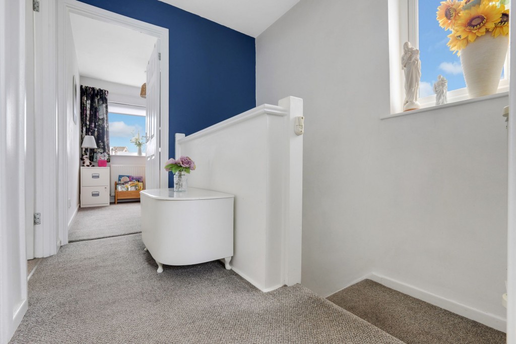 Bernard Avenue, Hucknall, NG15