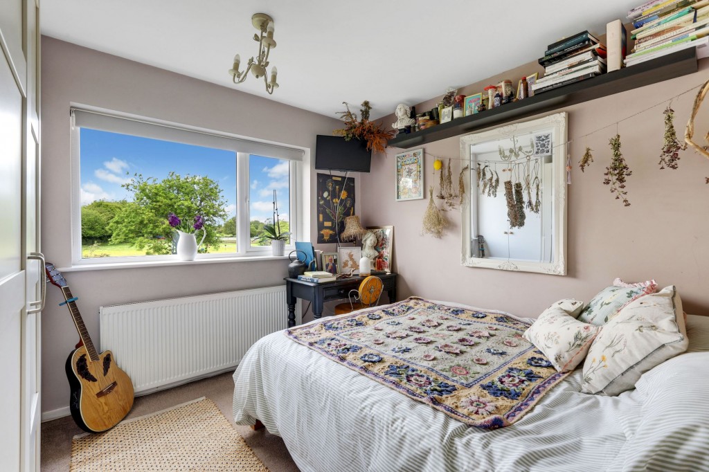 Bernard Avenue, Hucknall, NG15