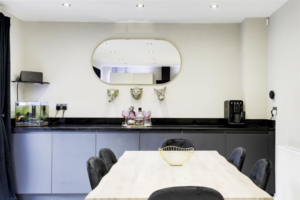 Rothbury Close, Arnold, NG5