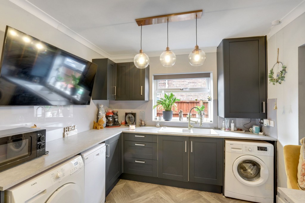 Shaw Crescent, Hucknall, NG15