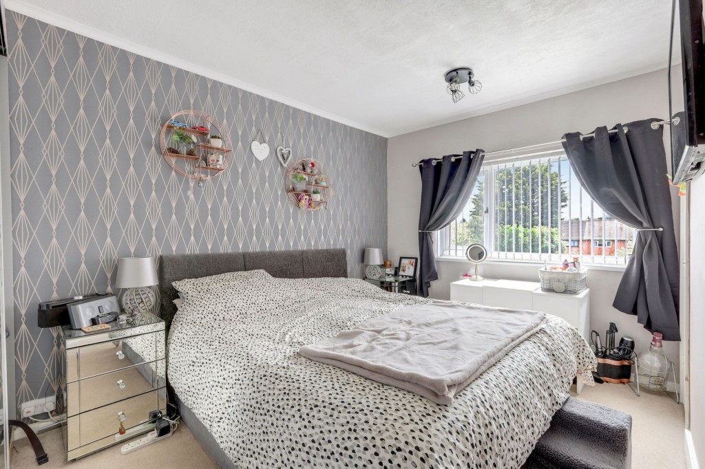 Shaw Crescent, Hucknall, NG15