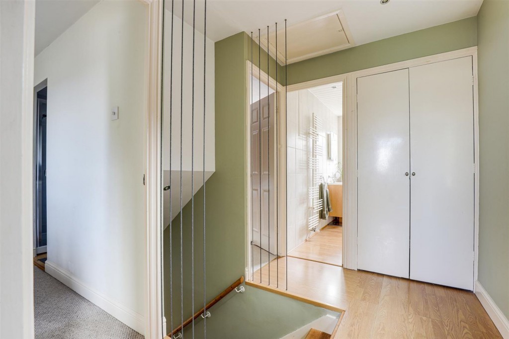 Bowland Close, Nottingham, NG3