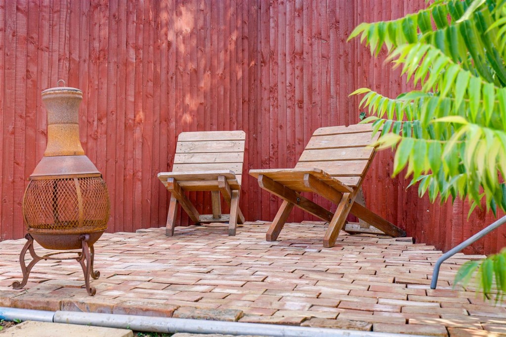 Bowland Close, Nottingham, NG3