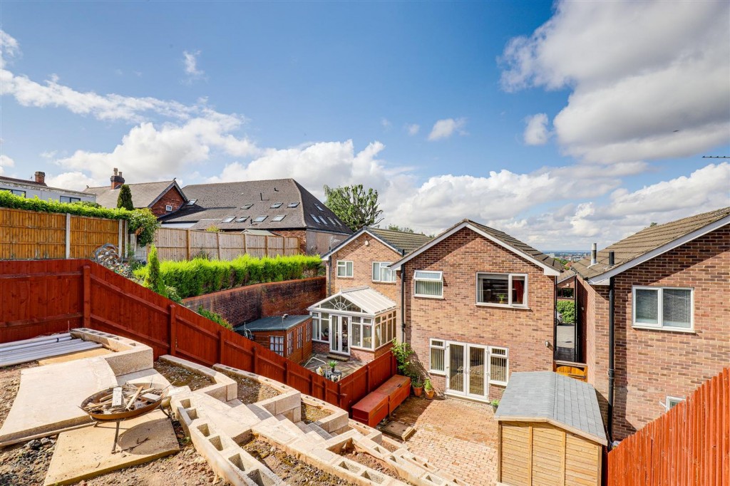 Bowland Close, Nottingham, NG3