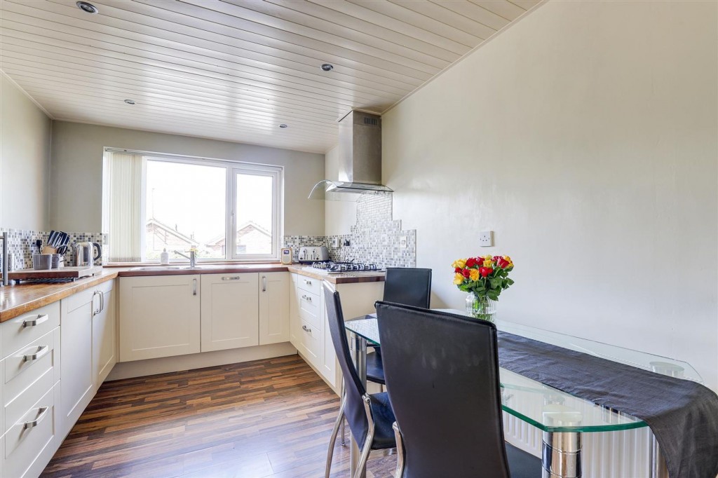 Bowland Close, Nottingham, NG3