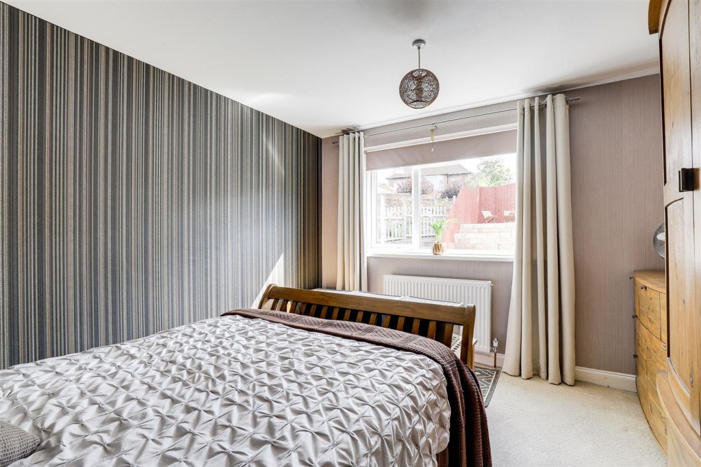 Bowland Close, Nottingham, NG3