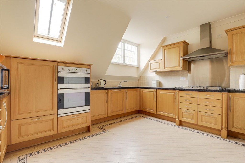 Village Street, Edwalton, NG12