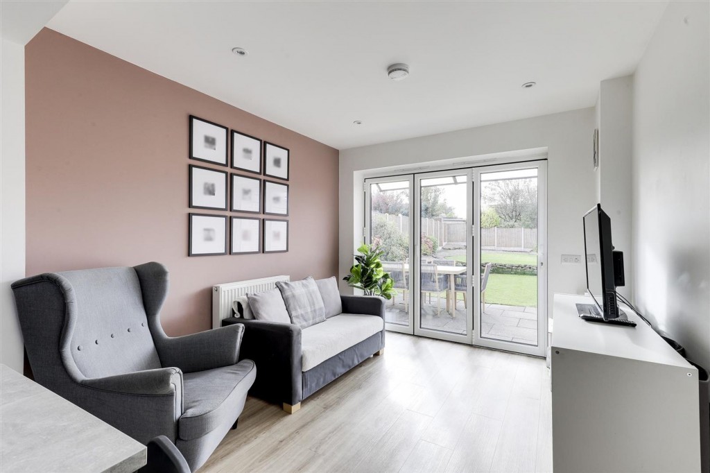 Welham Crescent, Arnold, NG5