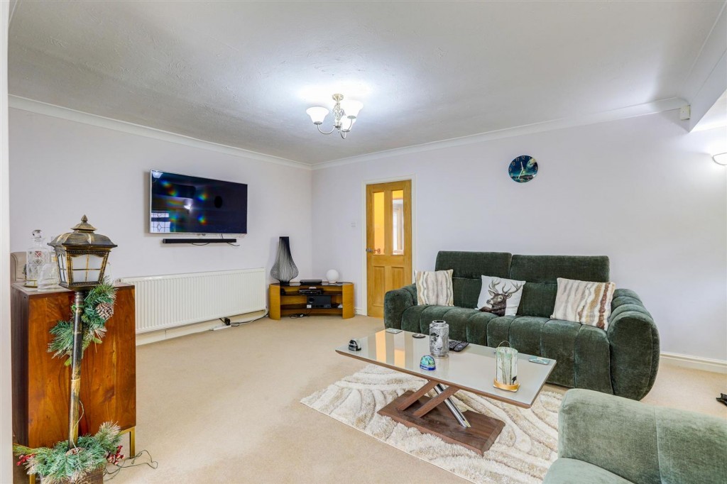 Christina Crescent, Nottingham, NG6