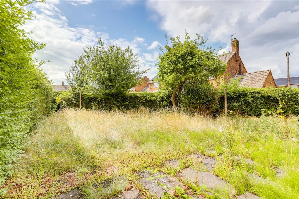 Park Avenue East, Keyworth, NG12