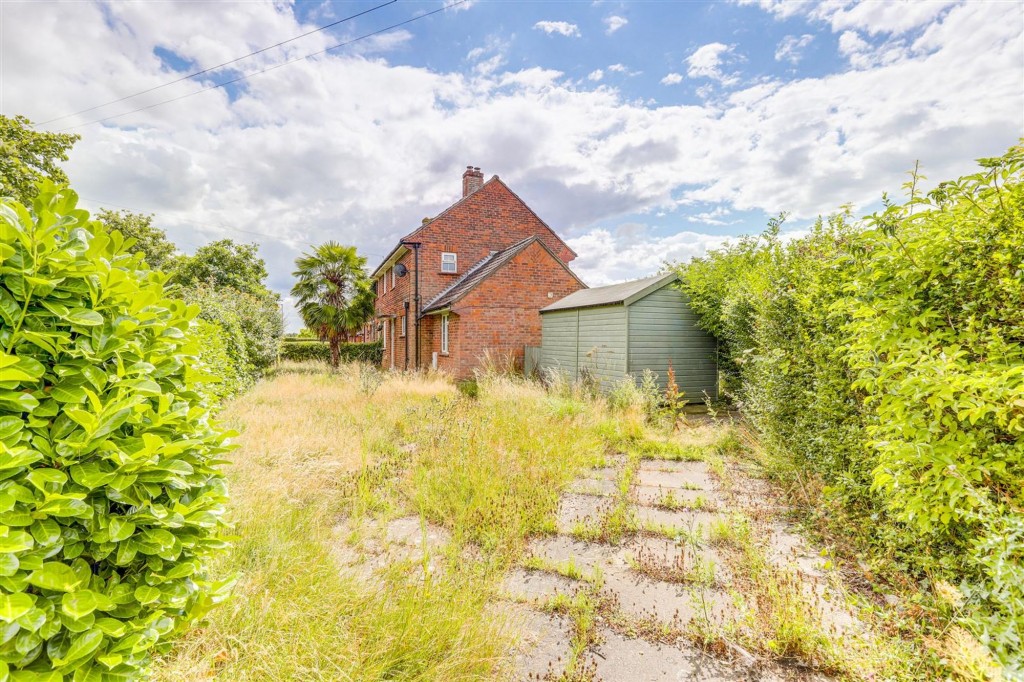 Park Avenue East, Keyworth, NG12