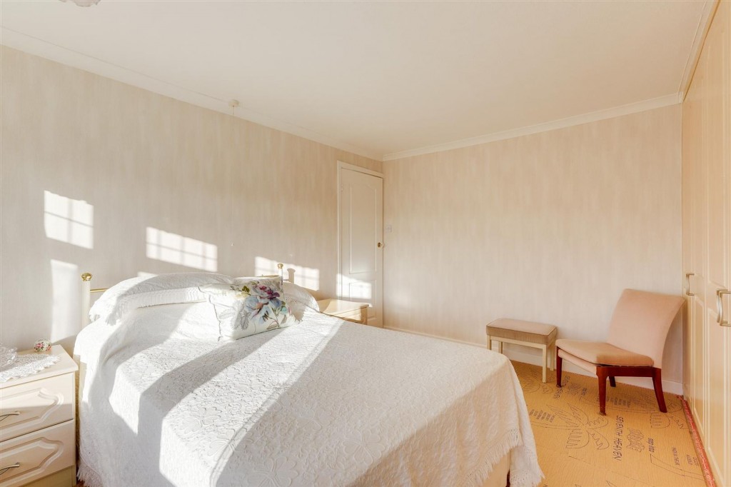 Maple Drive, Nuthall, NG16