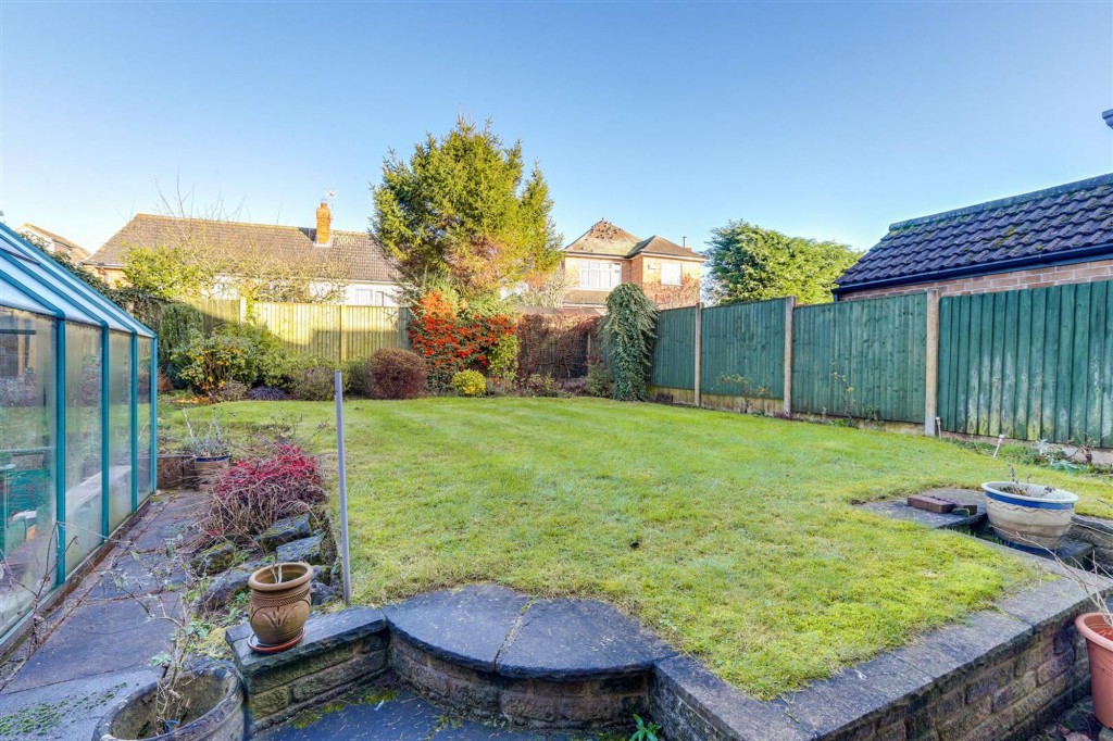 Maple Drive, Nuthall, NG16