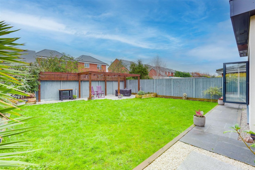 Linden Grove, Gedling, NG4