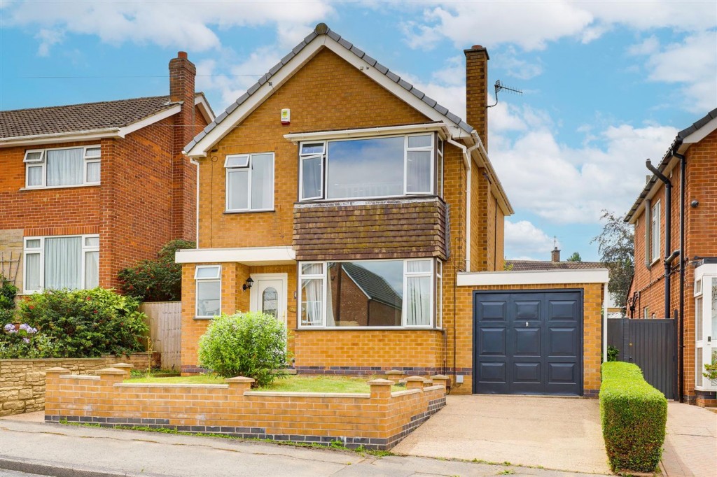 Windsor Crescent, Woodthorpe, NG5