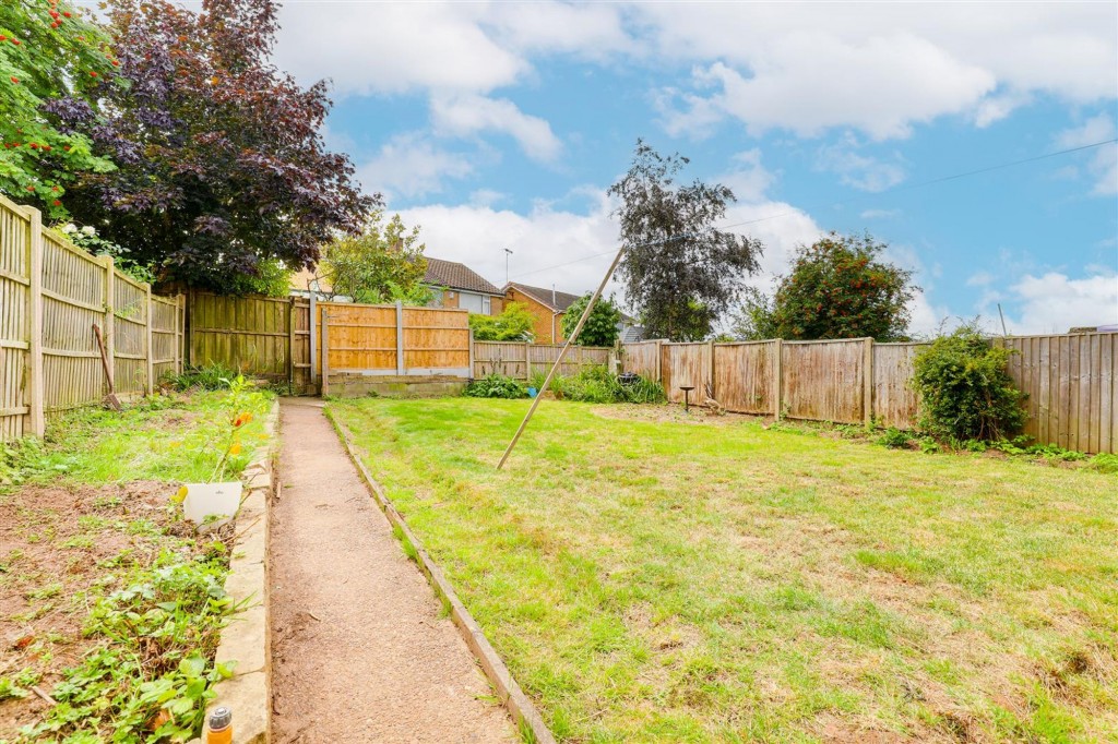 Windsor Crescent, Woodthorpe, NG5