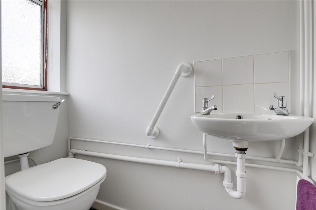 Windsor Crescent, Woodthorpe, NG5