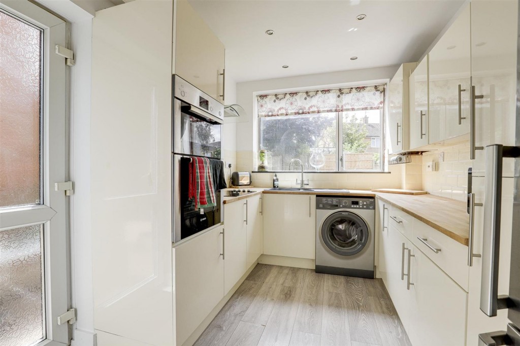 Windsor Crescent, Woodthorpe, NG5