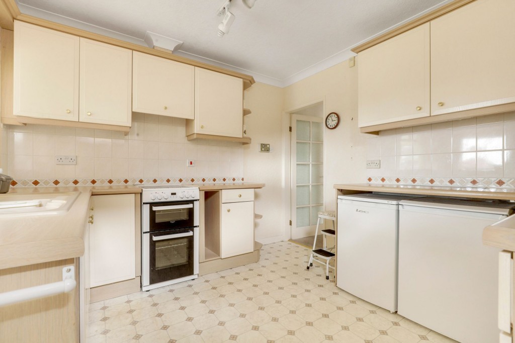 Brockwood Crescent, Keyworth, NG12
