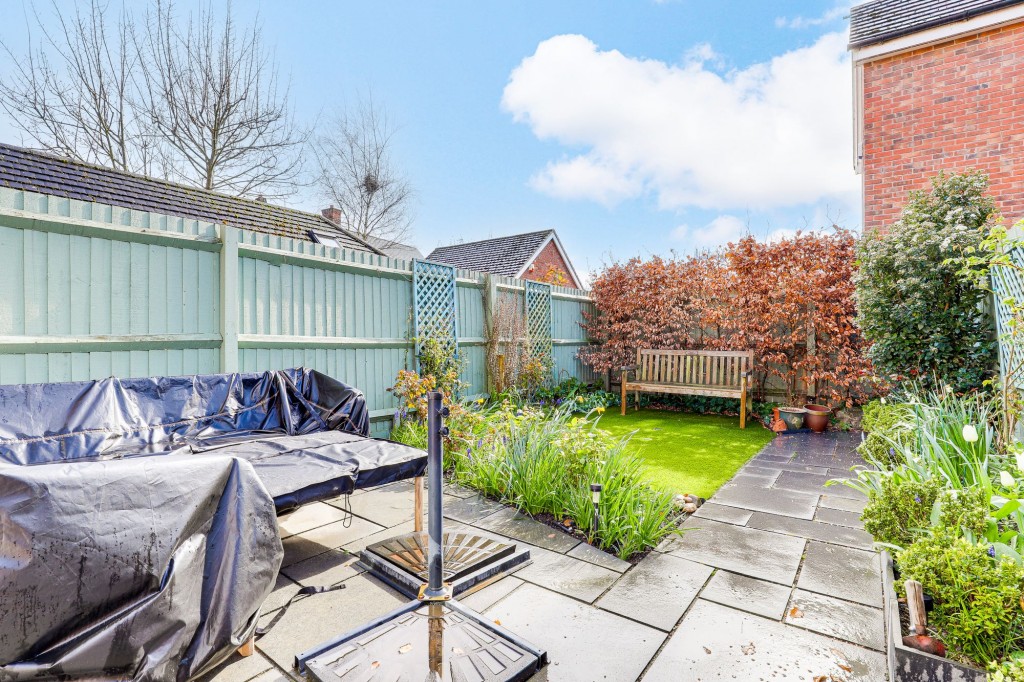 Cooper Gardens, Ruddington, NG11