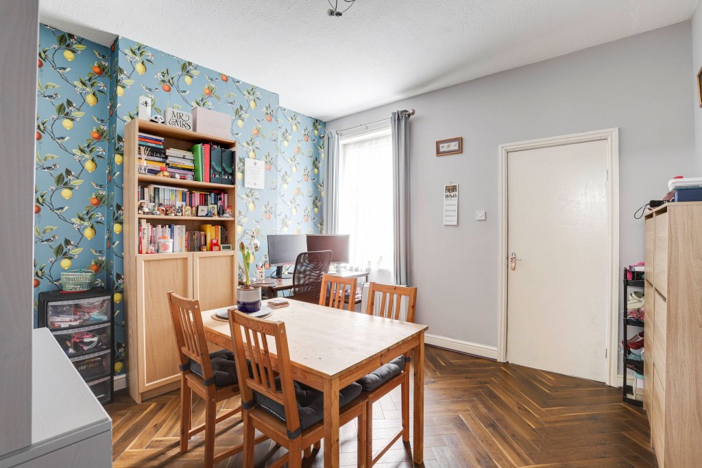 Bridge Street, Long Eaton, NG10