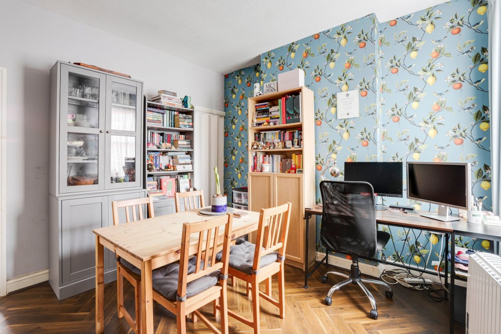 Bridge Street, Long Eaton, NG10