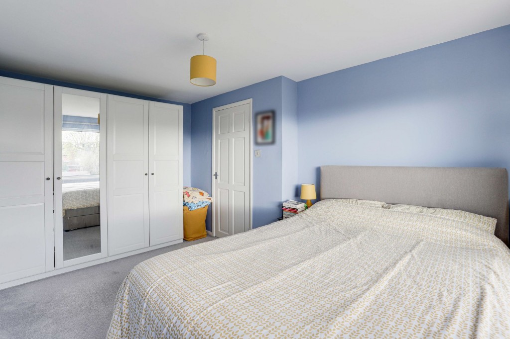 Maylands Avenue, Breaston, DE72