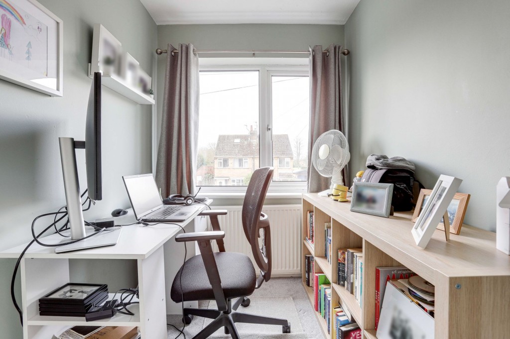 Maylands Avenue, Breaston, DE72