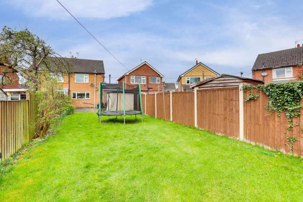 Maylands Avenue, Breaston, DE72