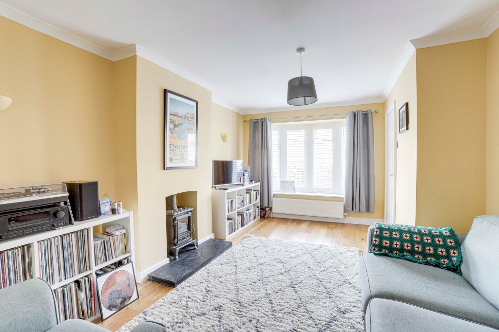 Maylands Avenue, Breaston, DE72