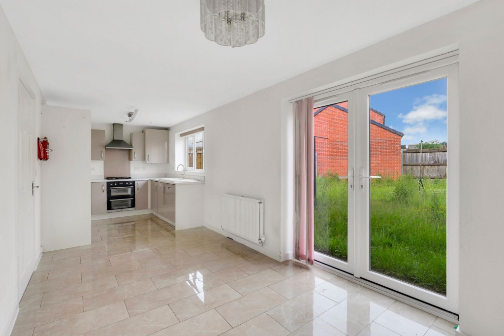 Magee Close, Hucknall, NG15